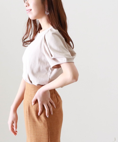 Cheek（チーク）の「タックスリーブＴＯＰＳ（Tシャツ/カットソー・レディース・キャメル/クリーム/パープル・MEDIUM）」の17枚目の写真