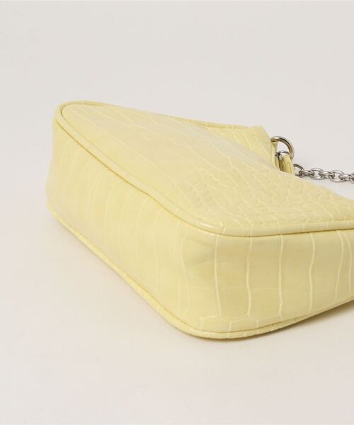 FIG&VIPER(フィグアンドバイパー)の「クロコチェーンBAG(ショルダーバッグ・レディース・ホワイト/ブラック/ベージュ/ライトグリーン/ライトイエロー・FREE)」の15枚目の写真