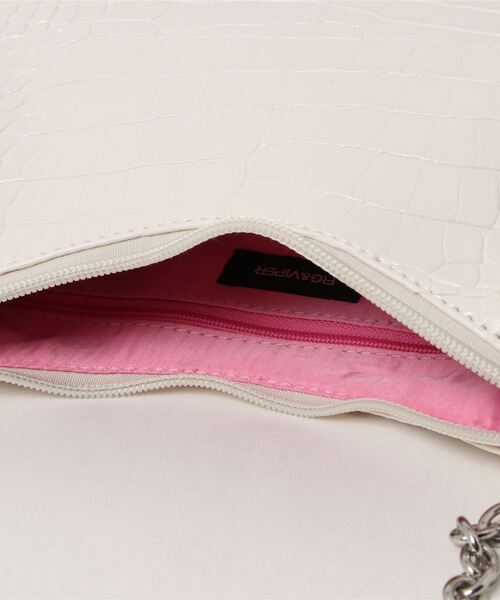 FIG&VIPER(フィグアンドバイパー)の「クロコチェーンBAG(ショルダーバッグ・レディース・ホワイト/ブラック/ベージュ/ライトグリーン/ライトイエロー・FREE)」の17枚目の写真