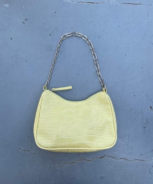 FIG&VIPER(フィグアンドバイパー)の「クロコチェーンBAG(ショルダーバッグ・レディース・ホワイト/ブラック/ベージュ/ライトグリーン/ライトイエロー・FREE)」の5枚目の写真