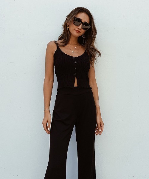 esutoreja（エストレジャ）の「フロントボタンメロウキャミソール（キャミソール・レディース・ピンク/ホワイト/ブラック・FREE）」の16枚目の写真