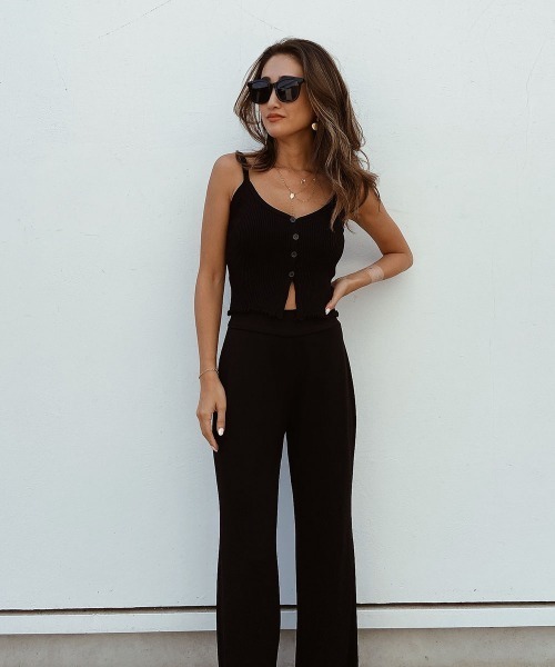 esutoreja（エストレジャ）の「フロントボタンメロウキャミソール（キャミソール・レディース・ピンク/ホワイト/ブラック・FREE）」の17枚目の写真