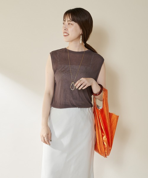 SHENERY（シーナリー）の「ルーズノースリーブカットソー（Tシャツ/カットソー・レディース・ライトグレー/ブラック/オフホワイト/グレー系その他・FREE）」の5枚目の写真