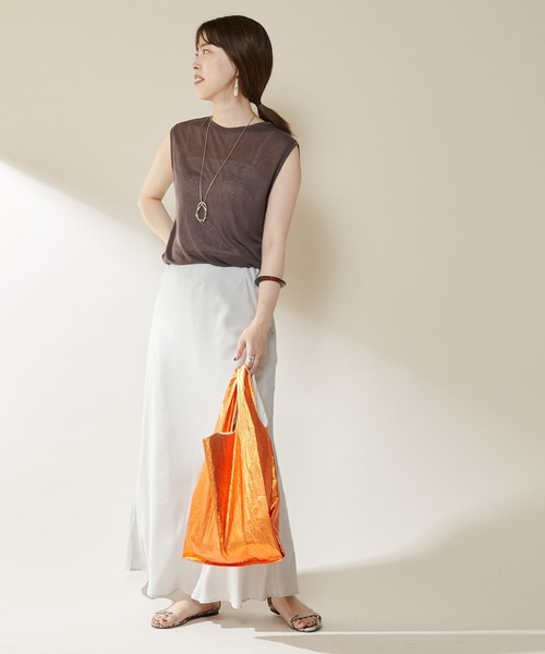 SHENERY（シーナリー）の「ルーズノースリーブカットソー（Tシャツ/カットソー・レディース・ライトグレー/ブラック/オフホワイト/グレー系その他・FREE）」の6枚目の写真