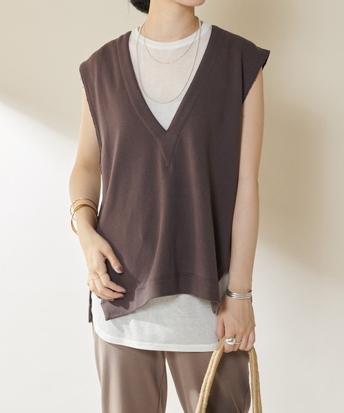 SHENERY（シーナリー）の「ルーズノースリーブカットソー（Tシャツ/カットソー・レディース・ライトグレー/ブラック/オフホワイト/グレー系その他・FREE）」の14枚目の写真