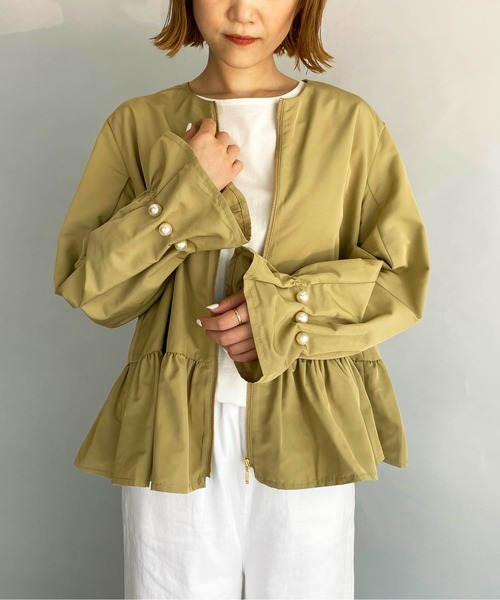 PICCIN（ピッチン）の「袖パールペプラムジップブルゾン（ブルゾン・レディース・ブラック/ベージュ/カーキ・M）」の17枚目の写真