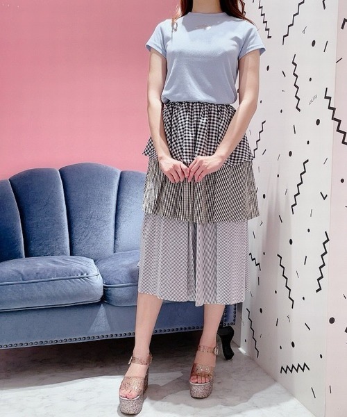 lilLilly（リルリリー）の「メタリックロゴTシャツ（Tシャツ/カットソー・レディース・ホワイト/ブラック/ピンク/ブルー・FREE）」の5枚目の写真