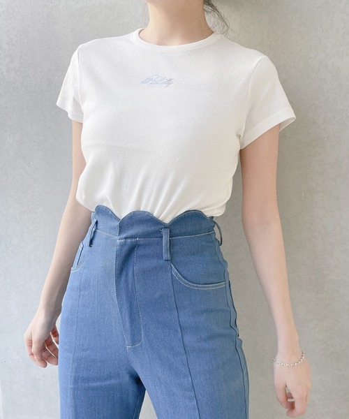 lilLilly（リルリリー）の「メタリックロゴTシャツ（Tシャツ/カットソー・レディース・ホワイト/ブラック/ピンク/ブルー・FREE）」の12枚目の写真