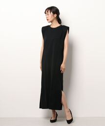COLONY 2139 | シルケットライクポンチノースリーブマキシ丈肩パットワンピース(ワンピース)