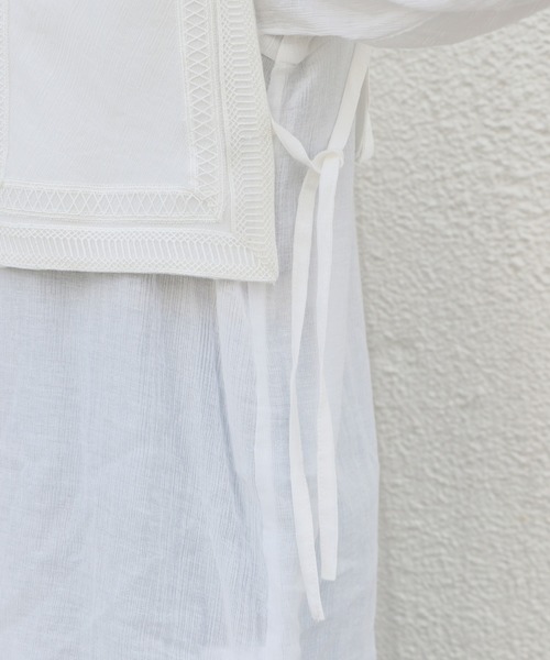 Kastane（カスタネ）の「刺繍フラップ付き３WAYブラウス（シャツ/ブラウス・レディース・ブラック/オフホワイト・FREE）」の4枚目の写真