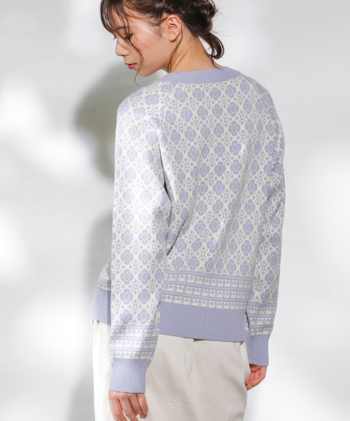 Honeys（ハニーズ）の「花柄ジャカード編ニット（ニット/セーター・レディース・ブルー系その他/ピンク系その他/ベージュ系その他・L/S/M）」の4枚目の写真