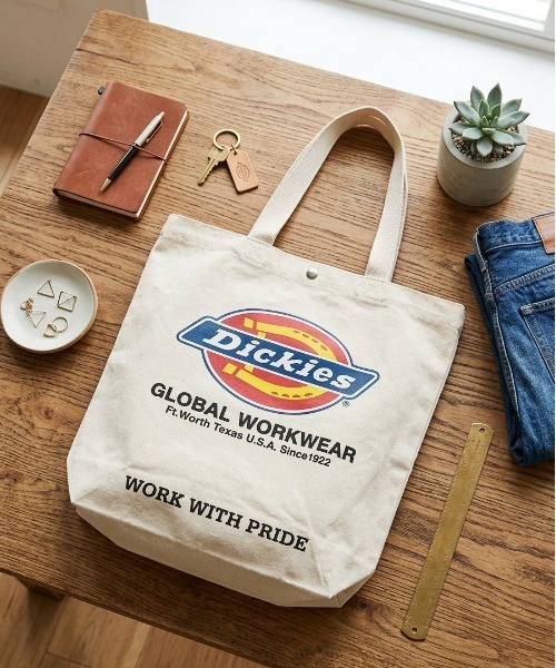 Dickies(ディッキーズ)の「【DICKIES/ディッキーズ】ロゴアートワークプリント キャンバストートバッグ(トートバッグ・レディース・ホワイト/ブラック/ネイビー/レッド・F)」の2枚目の写真