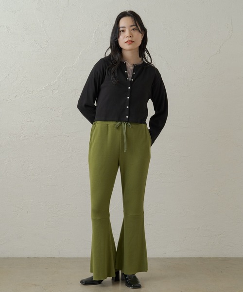 Kastane（カスタネ）の「テレコカットリブチビカーディガン（カーディガン/ボレロ・レディース・スカイブルー/ブラック/ブラウン/アイボリー/グリーン・FREE）」の14枚目の写真