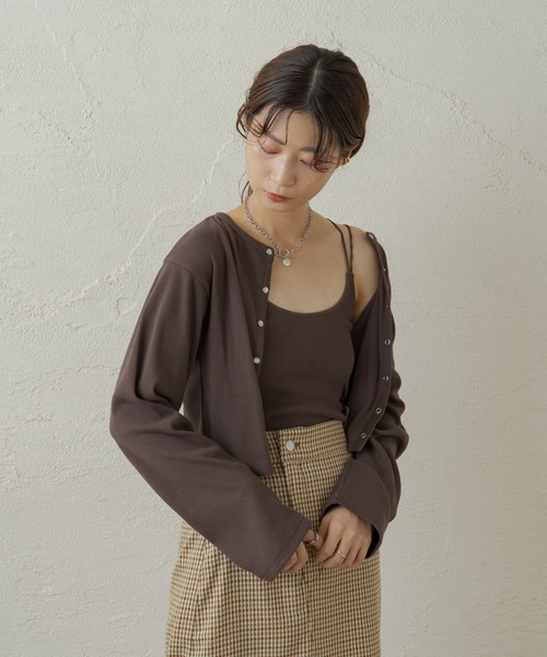 Kastane（カスタネ）の「テレコカットリブチビカーディガン（カーディガン/ボレロ・レディース・スカイブルー/ブラック/ブラウン/アイボリー/グリーン・FREE）」の12枚目の写真
