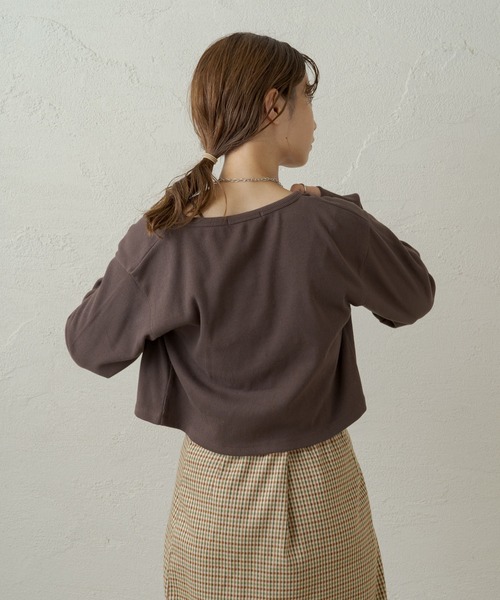 Kastane（カスタネ）の「テレコカットリブチビカーディガン（カーディガン/ボレロ・レディース・スカイブルー/ブラック/ブラウン/アイボリー/グリーン・FREE）」の17枚目の写真