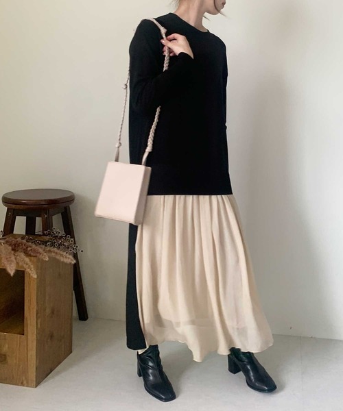 Luxe brille(リュクスブリエ)の「2way V衿裾切替コンビロングカーディガン(カーディガン/ボレロ・レディース・ブラック/チャコール/ベージュ/マスタード・FREE)」の20枚目の写真