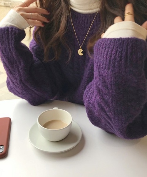 SMILE ORCHID(スマイルオーキッド)の「ケーブル編みニットトップス(ニット/セーター・レディース・パープル/グリーン/アイボリー・FREE)」の3枚目の写真