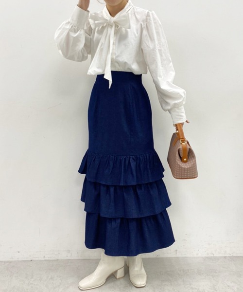 one after another NICE CLAUP（ワンアフターアナザーナイスクラップ）の「フリルティアードロングスカート（スカート・レディース・ブラック/ベージュ系その他/ネイビー/グレー・FREE）」の13枚目の写真