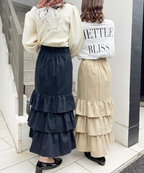 one after another NICE CLAUP（ワンアフターアナザーナイスクラップ）の「フリルティアードロングスカート（スカート・レディース・ブラック/ベージュ系その他/ネイビー/グレー・FREE）」の19枚目の写真