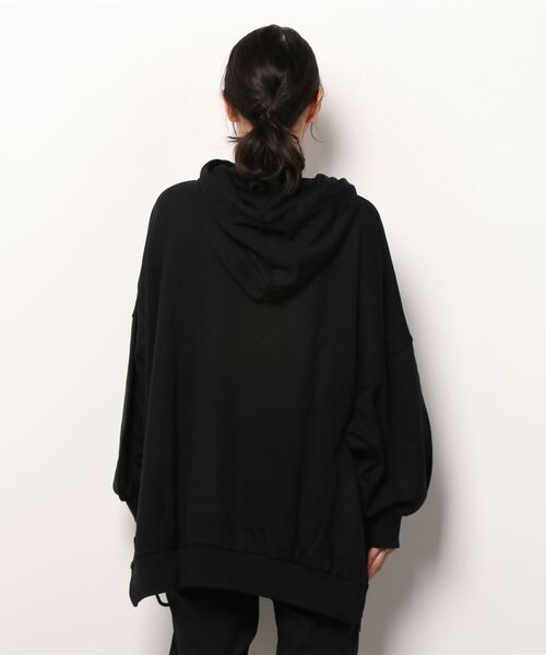 DIESEL（ディーゼル）の「レディース スウェット パーカー ルーズ スーパーリラックス（パーカー・レディース・ブラック/ピンク・MEDIUM/SMALL/X-SMALL/XX-SMALL）」の6枚目の写真