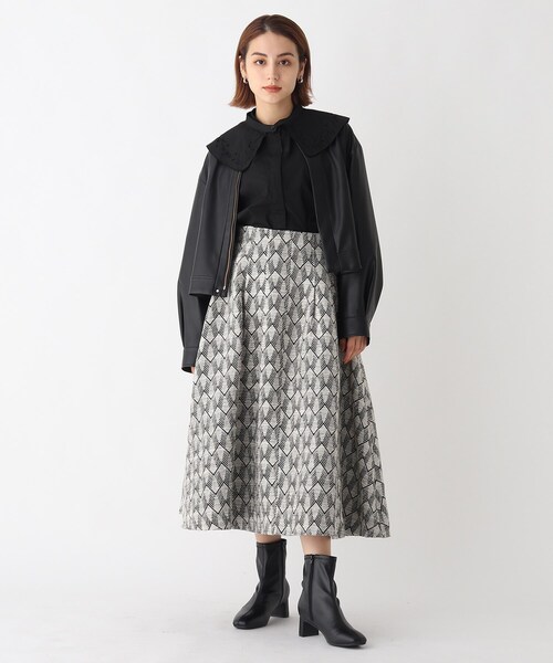 AG by aquagirl（エージーバイアクアガール）の「◆シンセティックレザーボリュームスリーブジャケット【WEB限定サイズ】（ライダースジャケット・レディース・ブラック/ナチュラル・40/38/36）」の5枚目の写真