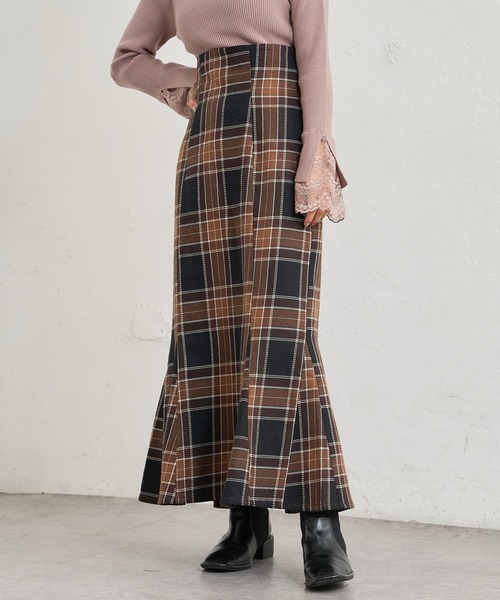 natural couture（ナチュラルクチュール）の「【WEB限定カラー有り】合皮&ビッグチェックハイウエストマーメイドスカートSサイズ（スカート・レディース・ベージュ系/パープル/モカ/ブラウン系・SMALL）」の8枚目の写真
