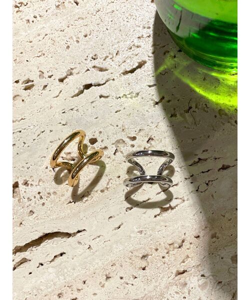 Ungrid(アングリッド)の「メタルデザインイヤーカフ(イヤーカフ・レディース・シルバー/ゴールド・FREE)」の8枚目の写真