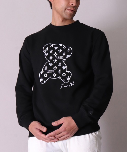 LUXE/R(ラグジュ)の「【ユニセックス】【LUXE/R】モノグラム & くまさん 刺繍 スウェット プルオーバー(RMS)(スウェット・メンズ・ホワイト×ブラック/ブラック×ホワイト/杢グレー・MEDIUM/LARGE)」の3枚目の写真