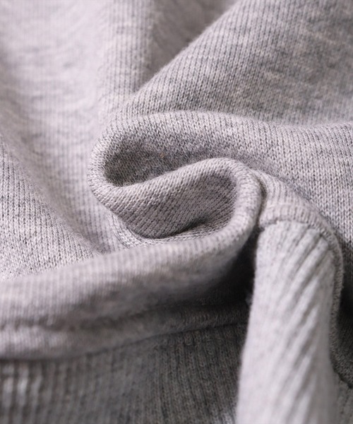 LUXE/R(ラグジュ)の「【ユニセックス】【LUXE/R】モノグラム & くまさん 刺繍 スウェット プルオーバー(RMS)(スウェット・メンズ・ホワイト×ブラック/ブラック×ホワイト/杢グレー・MEDIUM/LARGE)」の9枚目の写真