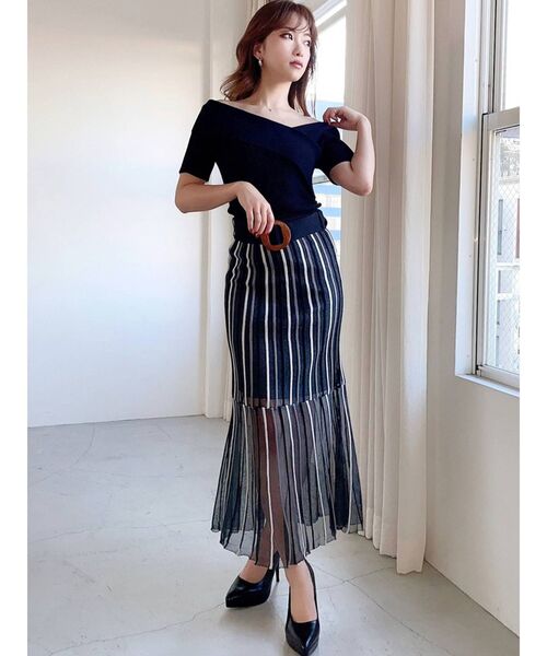 RESEXXY(リゼクシー)の「シースルーストライプマーメイドニットスカート【セットアップ着用可能】(スカート・レディース・ブラック/アイボリー/ラベンダー・FREE)」の15枚目の写真