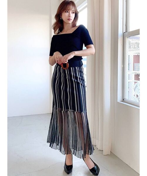 RESEXXY(リゼクシー)の「シースルーストライプマーメイドニットスカート【セットアップ着用可能】(スカート・レディース・ブラック/アイボリー/ラベンダー・FREE)」の16枚目の写真