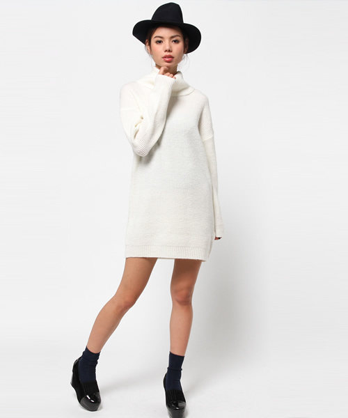 MOUSSY(マウジー)の「Looseturtle OPK(ワンピース・レディース・トップグレー/オフホワイト/ネイビー・FREE)」の6枚目の写真