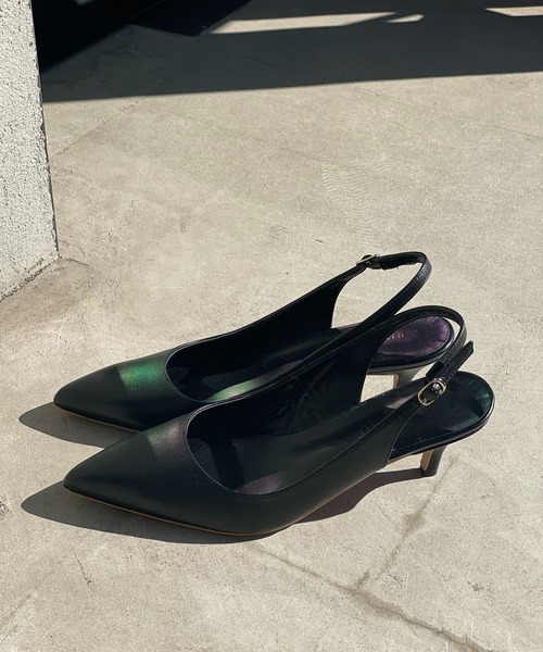 RIVE DROITE（リヴドロワ）の「バックストラップパンプス（パンプス・レディース・ブラック・38/36/37）」の3枚目の写真