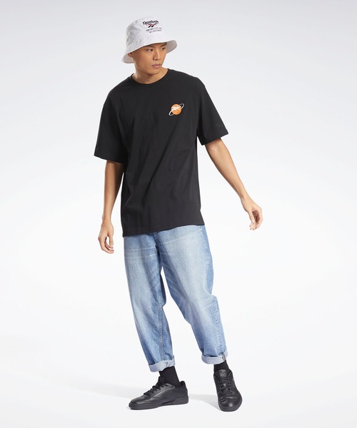 Reebok（リーボック）の「クラシックス バスケットボール ニット Tシャツ / CLASSICS BASKETBALL KNIT T-SHIRT（Tシャツ/カットソー・メンズ・ブラック/アイボリー・SMALL/MEDIUM/LARGE/X-LARGE/XX-LARGE/X-SMALL/XXX-LARGE）」の10枚目の写真