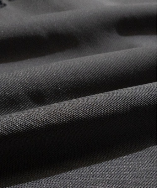 JOHN'S CLOSET（ジョンズクローゼット）の「【a】ナチュラルストレッチポリエステル バック刺繍BOWLING/DRIVINGシャツ　長袖（シャツ/ブラウス・メンズ・グレイッシュベージュ/ホワイト系その他/ベージュ系その他/ホワイト/ブラック/グリーン系その他/ブラック系その他/その他2/その他1/ブルー系その他/グリーン/ブルー・LARGE/MEDIUM）」の14枚目の写真