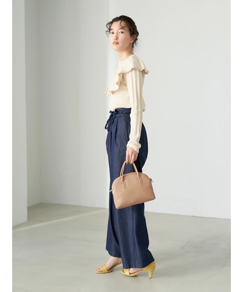 earth music&ecology(アースミュージックアンドエコロジー)の「ラウンドミニボストンバッグ*(トートバッグ・レディース・ブラック/ベージュ/アイボリー・FREE)」の10枚目の写真