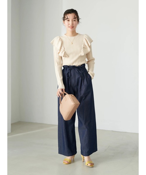 earth music&ecology(アースミュージックアンドエコロジー)の「ラウンドミニボストンバッグ*(トートバッグ・レディース・ブラック/ベージュ/アイボリー・FREE)」の5枚目の写真