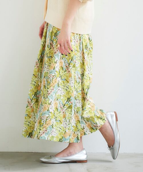 le.coeur blanc（ルクールブラン）の「リバティ タックギャザースカート（スカート・レディース・パープル系その他/イエロー系その他・38/36）」の8枚目の写真