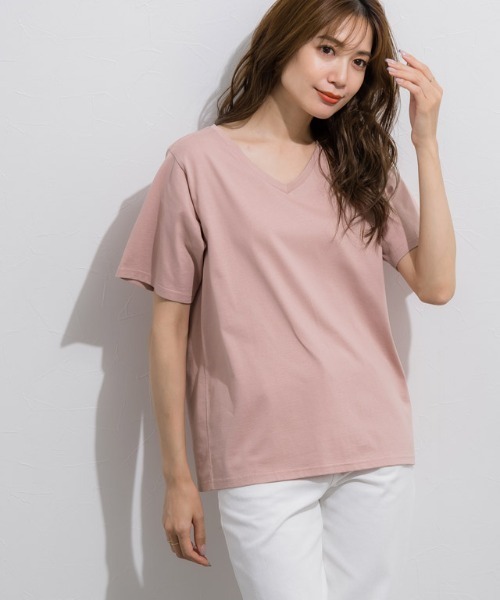 Pierrot(ピエロ)の「シルケットコットンTシャツ Vネック(Tシャツ/カットソー・レディース・オフホワイト/ブラック/グレイッシュベージュ/ネイビー/ピンク・S/M/L)」の1枚目の写真
