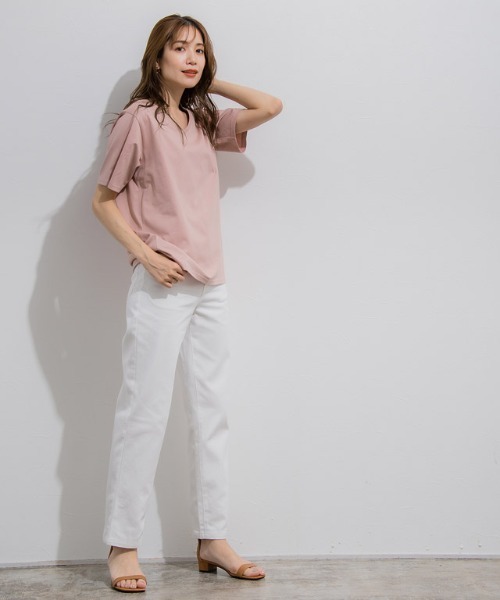 Pierrot(ピエロ)の「シルケットコットンTシャツ Vネック(Tシャツ/カットソー・レディース・オフホワイト/ブラック/グレイッシュベージュ/ネイビー/ピンク・S/M/L)」の20枚目の写真
