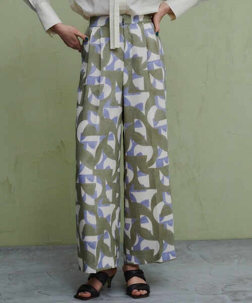 PUBLIC TOKYO（パブリックトウキョウ）の「ジオメアートワイドパンツ/ウォッシャブル（その他パンツ・レディース・パープル/ネイビー・FREE）」の2枚目の写真