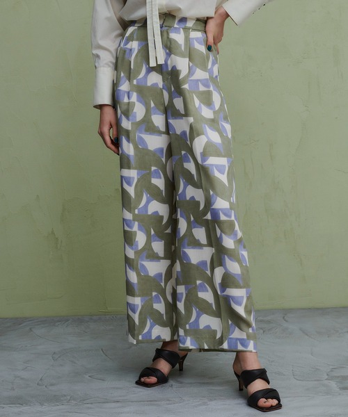 PUBLIC TOKYO（パブリックトウキョウ）の「ジオメアートワイドパンツ/ウォッシャブル（その他パンツ・レディース・パープル/ネイビー・FREE）」の10枚目の写真