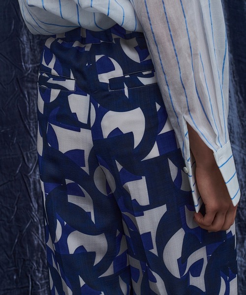 PUBLIC TOKYO（パブリックトウキョウ）の「ジオメアートワイドパンツ/ウォッシャブル（その他パンツ・レディース・パープル/ネイビー・FREE）」の8枚目の写真