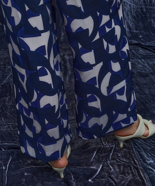 PUBLIC TOKYO（パブリックトウキョウ）の「ジオメアートワイドパンツ/ウォッシャブル（その他パンツ・レディース・パープル/ネイビー・FREE）」の9枚目の写真