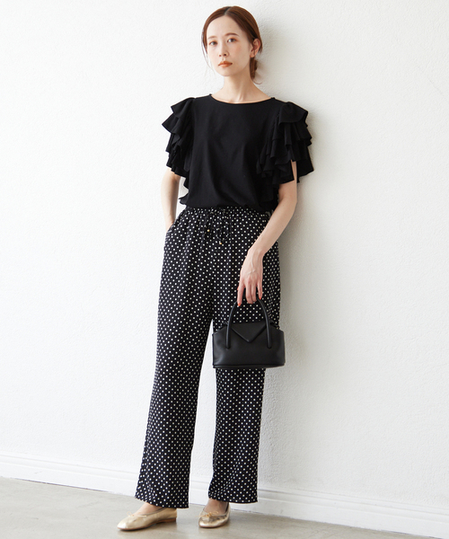 SLOBE IENA（スローブイエナ）の「ラッフルTシャツ◆（Tシャツ/カットソー・レディース・ホワイト系その他/ブラック/ホワイト・FREE）」の22枚目の写真