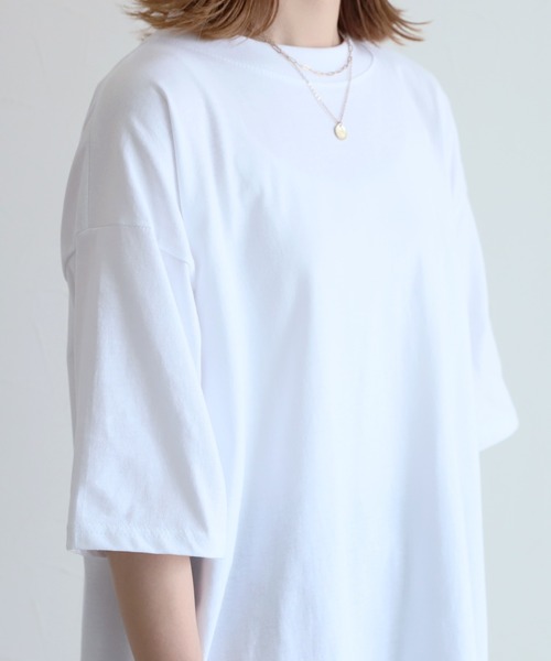 reca(レカ)の「バックプリントロゴロンTシャツ(Tシャツ/カットソー・レディース・ホワイト/チャコール/グレイッシュベージュ/ピンク/ホワイト系その他/オートミール/ホワイト系その他2/グレー系/ブラック/ベージュ系その他/グレー系その他・FREE)」の16枚目の写真