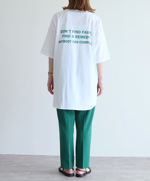 reca(レカ)の「バックプリントロゴロンTシャツ(Tシャツ/カットソー・レディース・ホワイト/チャコール/グレイッシュベージュ/ピンク/ホワイト系その他/オートミール/ホワイト系その他2/グレー系/ブラック/ベージュ系その他/グレー系その他・FREE)」の14枚目の写真