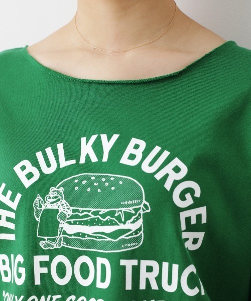 RODEO CROWNS WIDE BOWL（ロデオクラウンズワイドボウル）の「BURGERカットオフスウェットトップス（Tシャツ/カットソー・レディース・グリーン/ブラック/オフホワイト・FREE）」の10枚目の写真