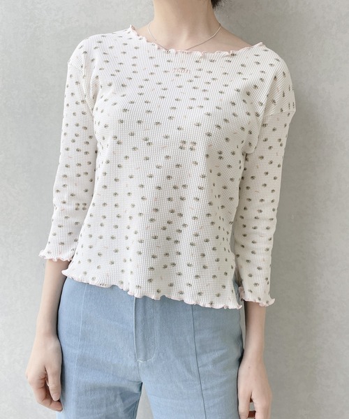 PAIN（ペイン）の「フラワーサーマルトップス（Tシャツ/カットソー・レディース・アイボリー/ブラック/ブルー・FREE）」の4枚目の写真