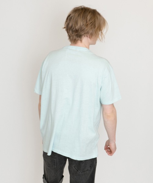 Levi's(リーバイス)の「LEVI'S(R) VINTAGE CLOTHING グラフィックTシャツ PLANET EARTH BLUE GREEN(Tシャツ/カットソー・メンズ・マルチ・L/M/XL/S)」の3枚目の写真